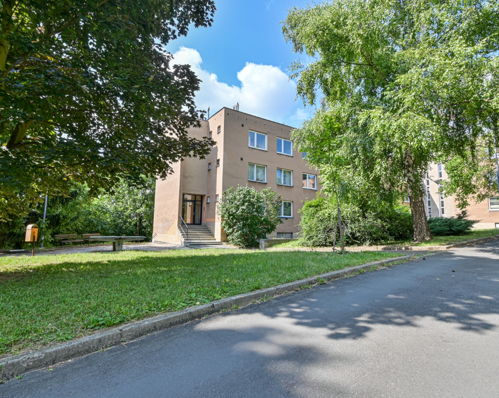 PRODEJ 3+1 S GARÁŽÍ BRNO - ŘEČKOVICE