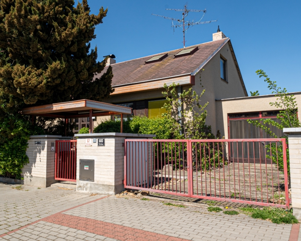 PRODEJ RODINNÉHO DOMU BRNO - CHRLICE  REZERVOVÁNO